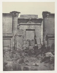 Médinet-Habou, Propileos del Thoutmoseum; Tebas