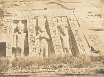 Mitad de la fachada del Spéos de Athor, en Abousembil parte septentrional, marzo de 1850