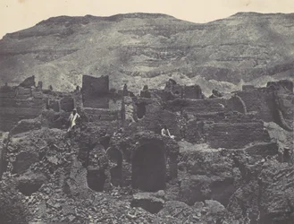 Tebas. Médinet-Habou. Ruinas de la ciudad de Papa, 1850