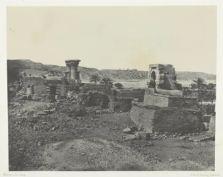 Aldea y templo en la isla de Beghé, al oeste de Philoe; Nubia, lámina 81 del álbum "Egypte, Nubie, Palestine et Syrie" (1852).