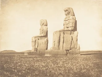 Vista de los dos colosos del Amenofeum, en Tebas, 1849-50