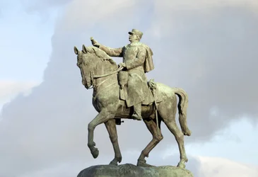 Estatua ecuestre de Joseph Joffre (1852-1931), militar, mariscal de Francia, comandante francés en la batalla del Marne durante la Primera Guerra Mundial, escultura de bronce de Maxime Real del Sarte (1888-1954),