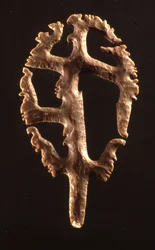 Pedernal excéntrico colocado en dedicación en la Escalera Jeroglífica, Copán, Periodo Clásico Tardío (600-900)