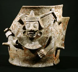 Incensario, de Iximche, Guatemala, Período Postclásico (900-1521) (barro)