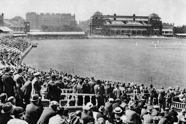 Un partido de cricket, Lords cricket ground, Londres, 1926-1927