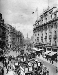 Regent Street, Londres, 1926-1927