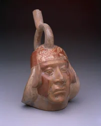 Vasija de estribo: Cabeza de retrato, AD 200-500