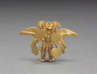 Colgante de figura alada, c. 1000-1550