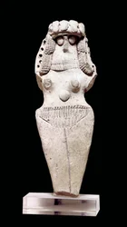 Arte mesopotámico: Mujer desnuda. Terracota, 2º milenio a.C. (alrededor del 2000 a.C.). De Tell Asmar (Esnunna en Mesopotamia). París, Museo del Louvre