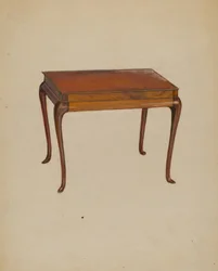 Mesa de té plateada