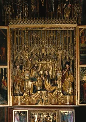 Retablo de san Wolfgang, armazón: Coronación de santa María arrodillada ante Cristo Rey, con el Espíritu Santo flotando sobre ella