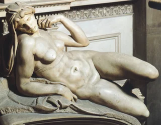 La aurora (Aurora), de la tumba de Lorenzo de Médici, escultura de mármol, Capilla de los Médici de la iglesia de San Lorenzo, Florencia, Toscana
