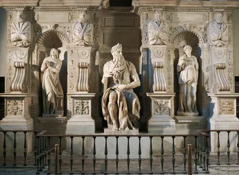 Italia, Roma, Basílica de San Pedro, Raquel, Moisés y Lea, detalle de la tumba de Julio II, circa 1515, por Miguel Ángel (1475-1564)