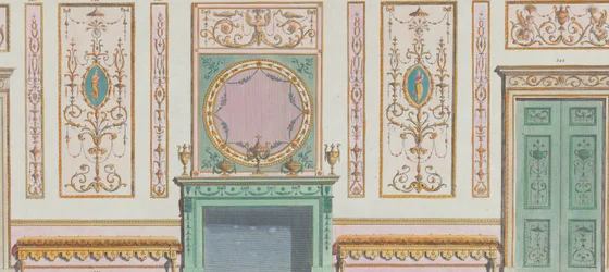 Pared interior ornamentada con puertas y chimenea