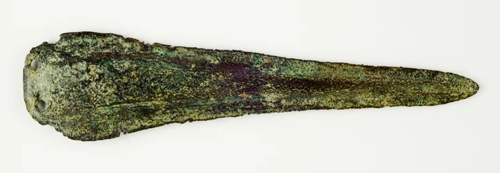 Hoja de daga, 2000-1400 a.C. (bronce fundido)