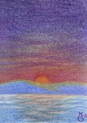 Puesta de sol en las montañas, llena de color