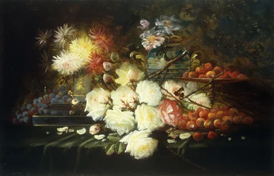 Naturaleza muerta con rosas, crisantemos, uvas y fresas