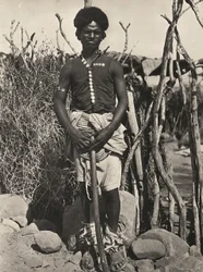 «Construir un imperio» en la época fascista: un hombre Cunama, 09/05/1936