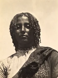 Construyendo un Imperio en la era fascista: niña de la tribu At Temariam, 09/05/1936 (foto en b/n)
