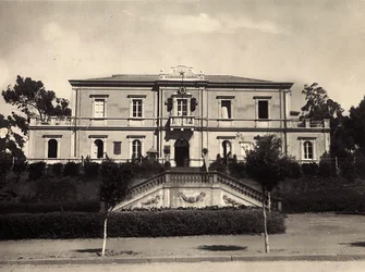 Construyendo un Imperio en la era fascista: el centro de mando en Asmara, 09/05/1936 (foto en b/n)
