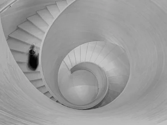 Movimiento en las escaleras de caracol