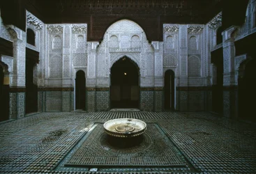 Madrasa Bou Inania, patio