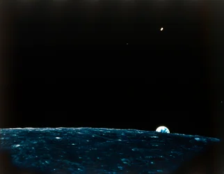 La Tierra desde la Luna