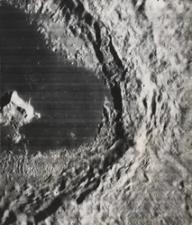 Lado lejano de la Luna en Apolune, 1967