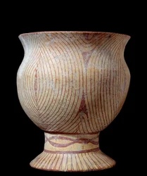 Era neolítica: jarrón de cerámica