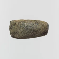 Pequeño hacha de piedra, 5º-3º milenio a.C. (piedra)