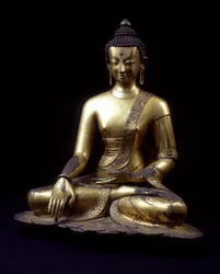 Estatua de Buda. Nepal siglo XV. 60 cm.