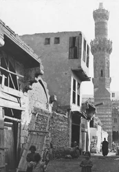 Una calle en El Cairo, Egipto, c1890