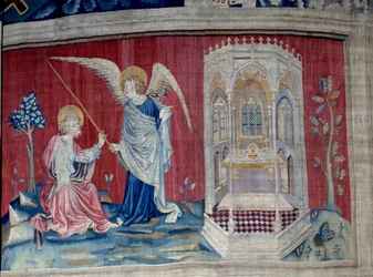 Colgadura del Apocalipsis (1373-1383), n. 27: San Juan y el Ángel. Tapiz de Nicolas Bataille (1330-1405)