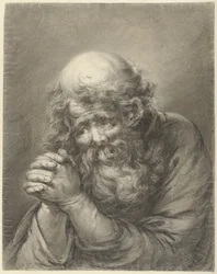 Anciano con barba y manos cruzadas
