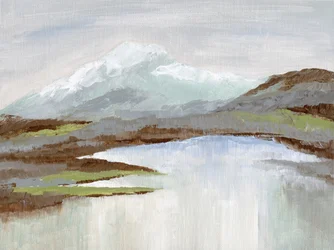 Lago sereno de montaña