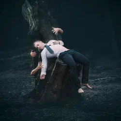 Sueño en el bosque surrealista
