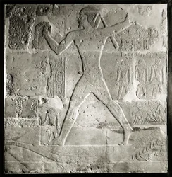 Noble cazando en el Nilo, 2600-2500 a.C. (caliza)