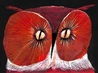 Búho rojo intenso