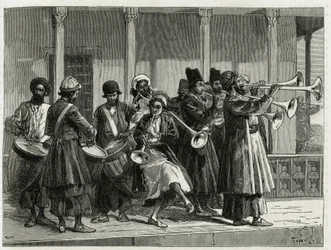Músicos saludando el amanecer en Isfahan (o Isfahan, ciudad de Irán). Grabado por Tofani, para ilustrar la historia "Persia, Caldea y Susiana"