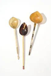 Tres cucharas otomanas del siglo XVIII (Sherbat)