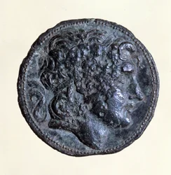 Moneda con la efigie de Mitrídates I (171 a.C. - 139 a.C.), Rey de los Partos