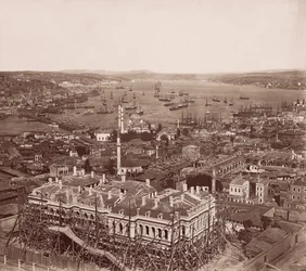 El Bósforo desde la Torre Beyazid