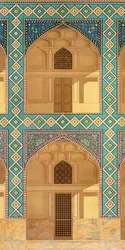 Detalle de los Arcos del Patio en el Medrese-i-Shah-Hussein, Isfahan