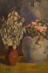 Dos jarrones de flores