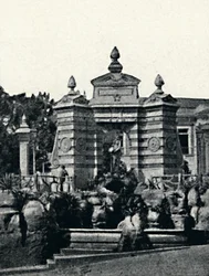 Fuente en el jardín del palacio, 1895