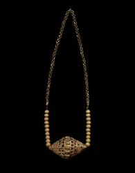 Collar, c. 1900
