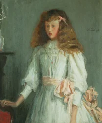 Una joven con vestido blanco