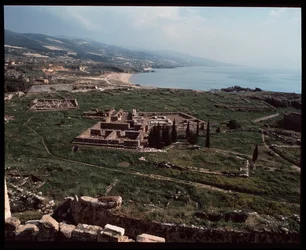 Vista del sitio arqueológico, 3er a 2do milenio a.C.