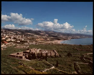 Vista del sitio arqueológico, 3er a 2do milenio a.C.