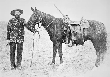 Un explorador métis de la Policía Montada del Noroeste
